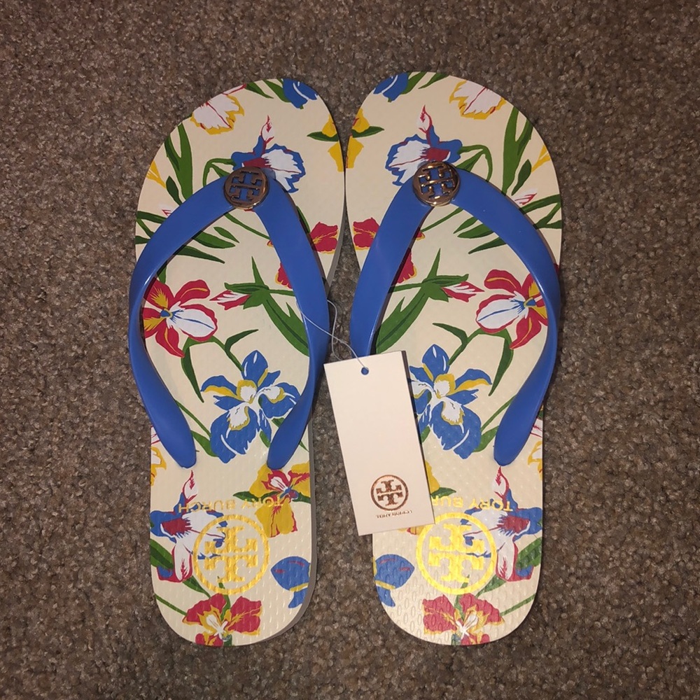 NWT Tory Burch floral flip flops